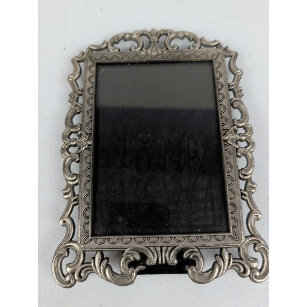 Vtg Art Nouveau Pewter Picture Frame 3.5x5 Ornate Cast Metal Art Nouveau